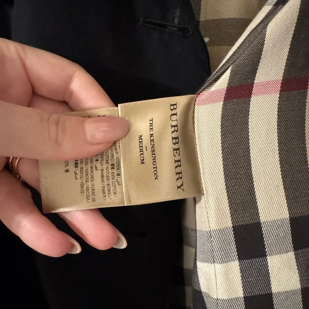 Burberry Black Trench Coat - Picture 4 of 4